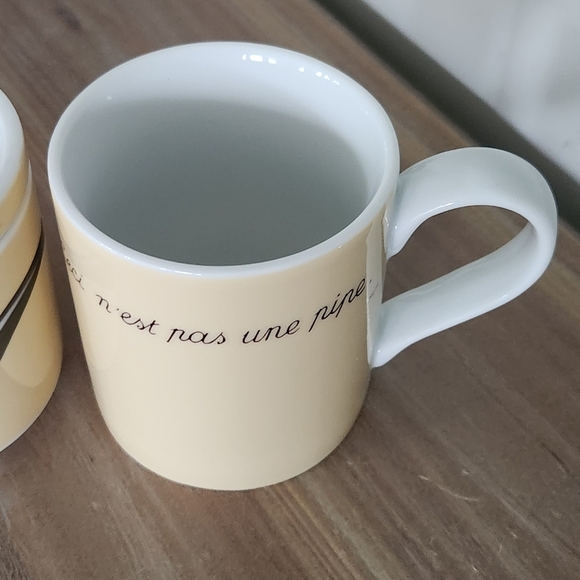 ☕ “The Treachery of Images” Coffee & Tea Mug Set – René Magritte, Rare, Art - Picture 5 of 16
